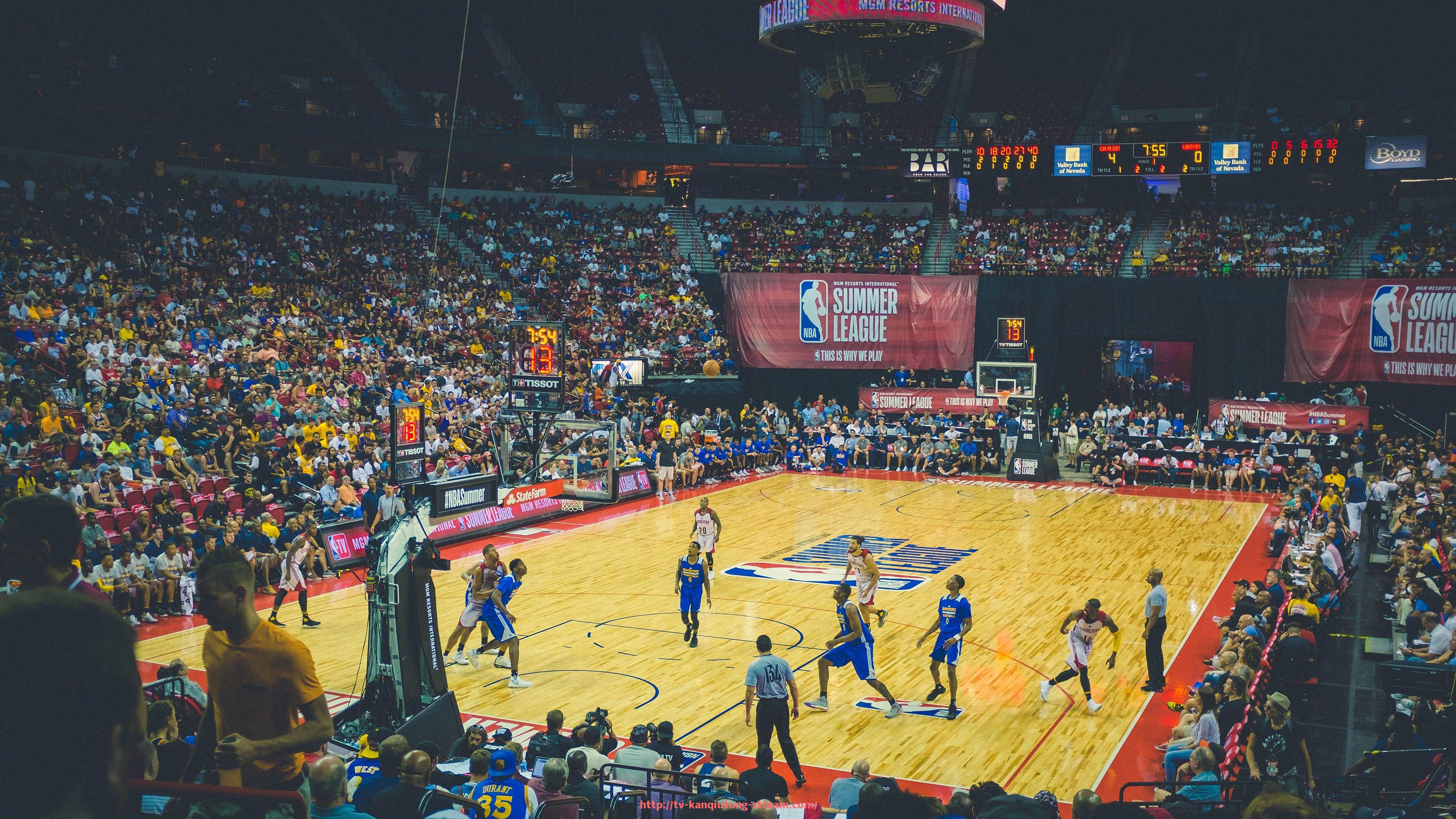 看球通-英超比赛中每场可报名上场的球员人数规定